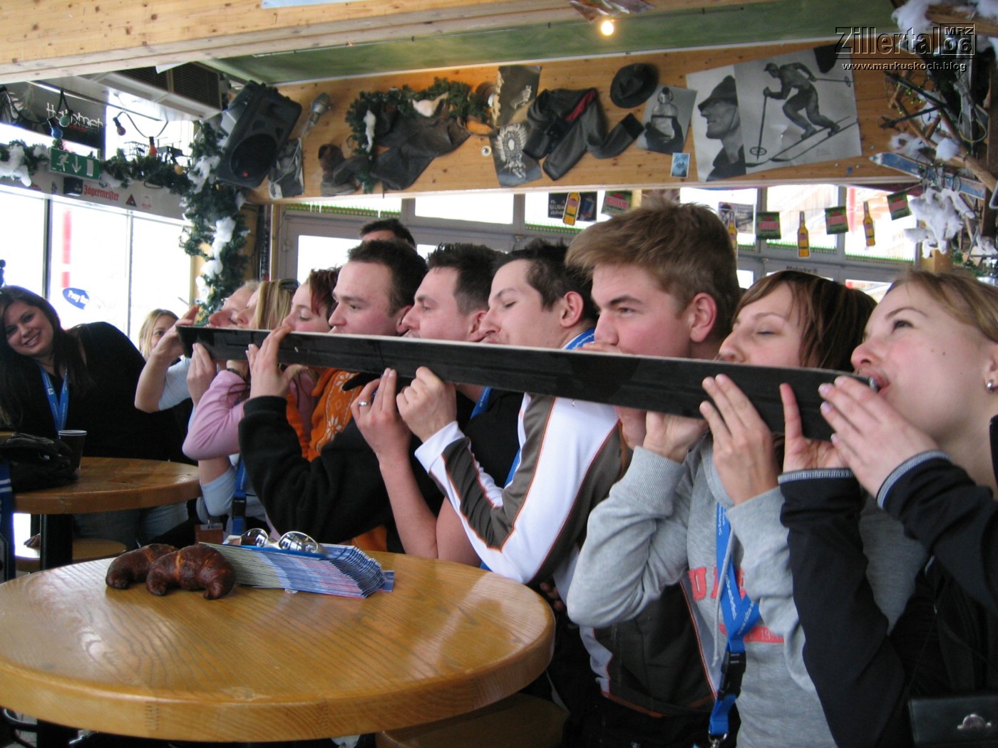 060310-12_ski_zillertal_morecard_mk170