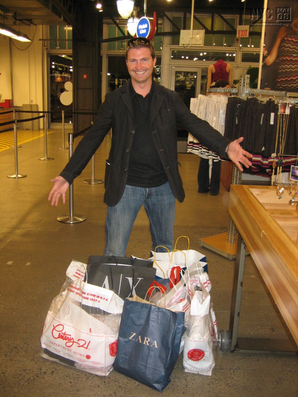 080518_nyc_shoppingtour_mk003