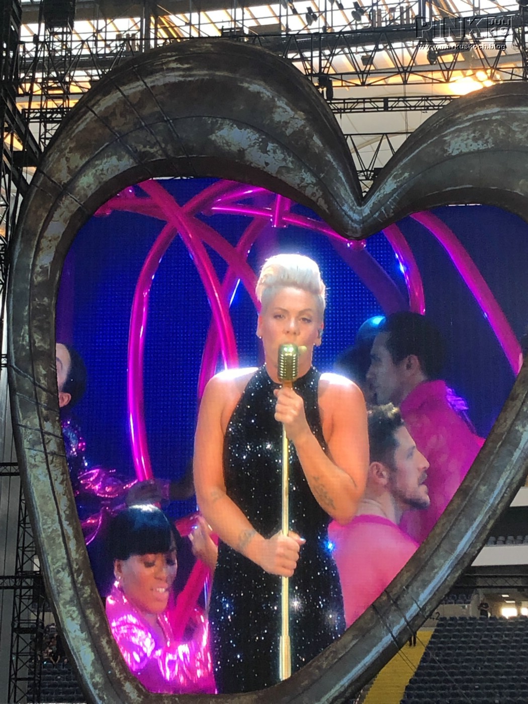 20190722_pink_frankfurt_mk029